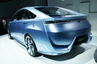 東京モーターショー2011 トヨタ FCV-R リアスタイル|日刊カーセンサー