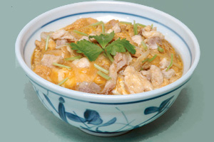 若宮鶏の親子丼｜

SA・PAグルメガイド