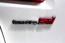 スバル エクシーガ 2.0GT tuned by STI エンブレム｜日刊カーセンサー