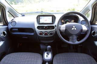 三菱 i-MiEV インパネ｜ニューモデル試乗