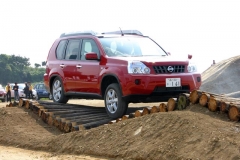 4×4試乗会 V字モーグル