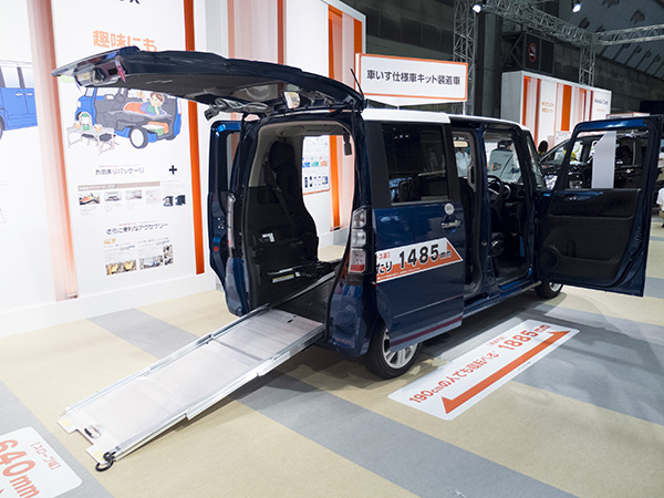 ▲後付け可能な車いす仕様車キットを取り付けたホンダ N BOX＋。車椅子を載せない時は普通のN BOX＋として使える。そもそもの車いす仕様車タイプと違い、ターボ車が選べるとあって人気