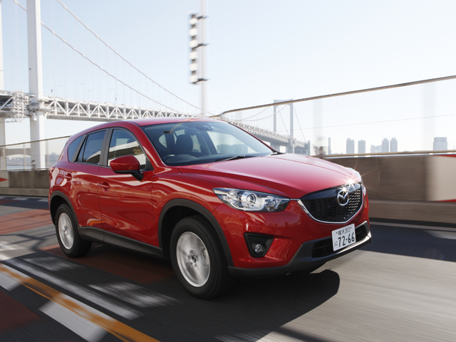 ▲昨年のカーセンサー・カー・オブ・ザ・イヤーで1位に輝いたマツダ CX-5。ディーゼル車も選べる点が強みに