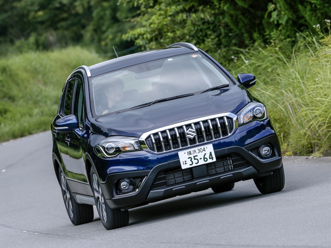 ▲今年7月にマイナーチェンジされたSX4 S-CROSS。フロントデザインなどのエクステリアが変更され、迫力のある外観になった