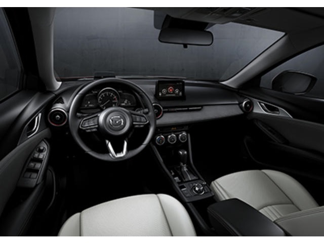 ▲「マツダ CX-3」　商品改良モデル（北米仕様）　内装