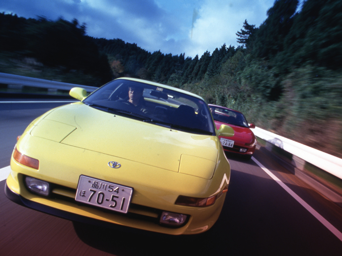 ▲国産初の2シーターミッドシップとして登場したスポーツカーの2代目