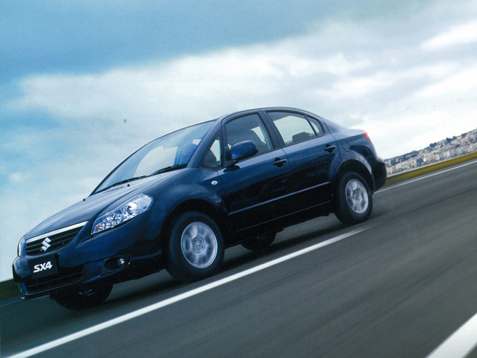 スズキ SX4セダン
