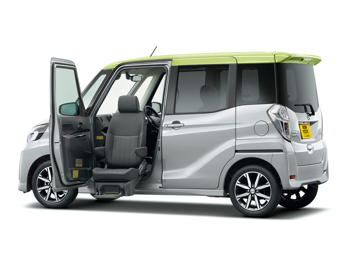 日産 デイズルークス 助手席スライドアップシート