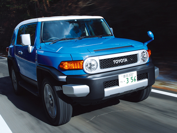 トヨタ FJクルーザー