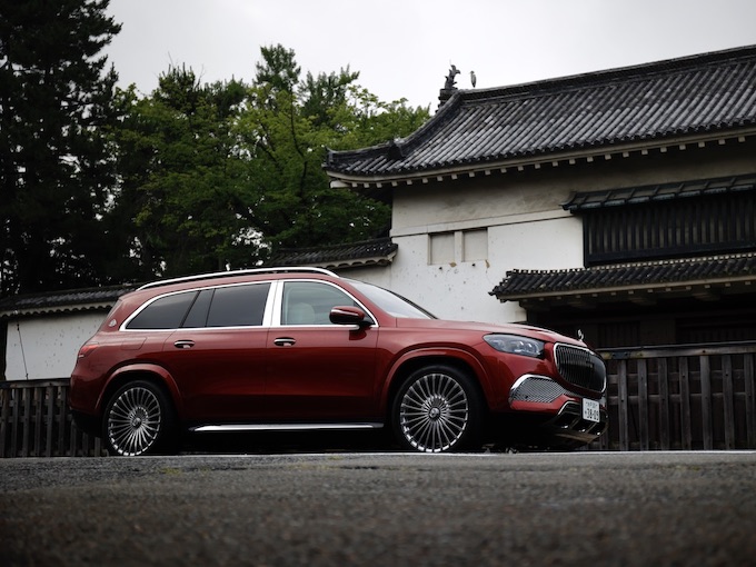 メルセデス・マイバッハGLS600 4マチック