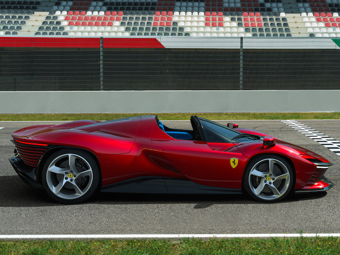 フェラーリ SP3