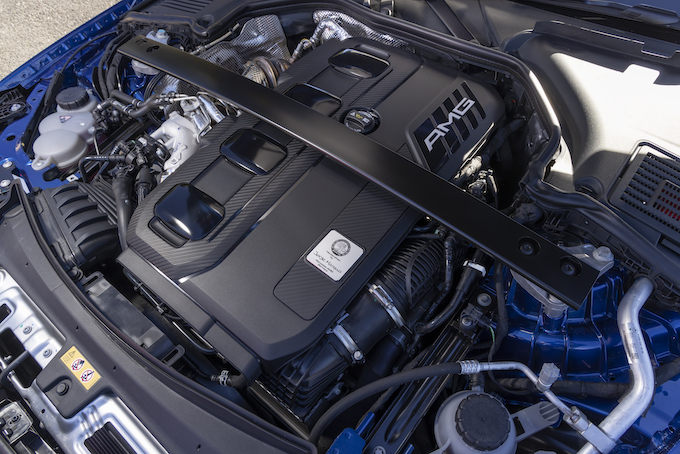 メルセデスAMG C43 4マチック