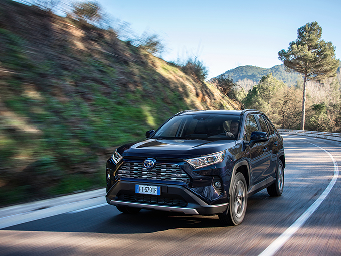  RAV4（現行型）