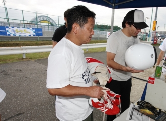 メディア対抗ロードスター4時間耐久レース｜日刊カーセンサー